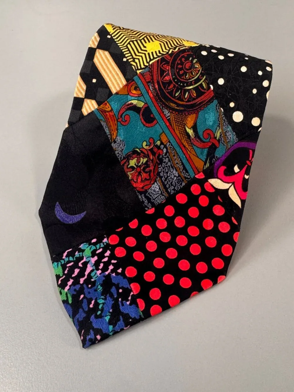 Vtg Brioni Necktie Multicolor Patchwork Geometric Print Made in Italy 100% Silk